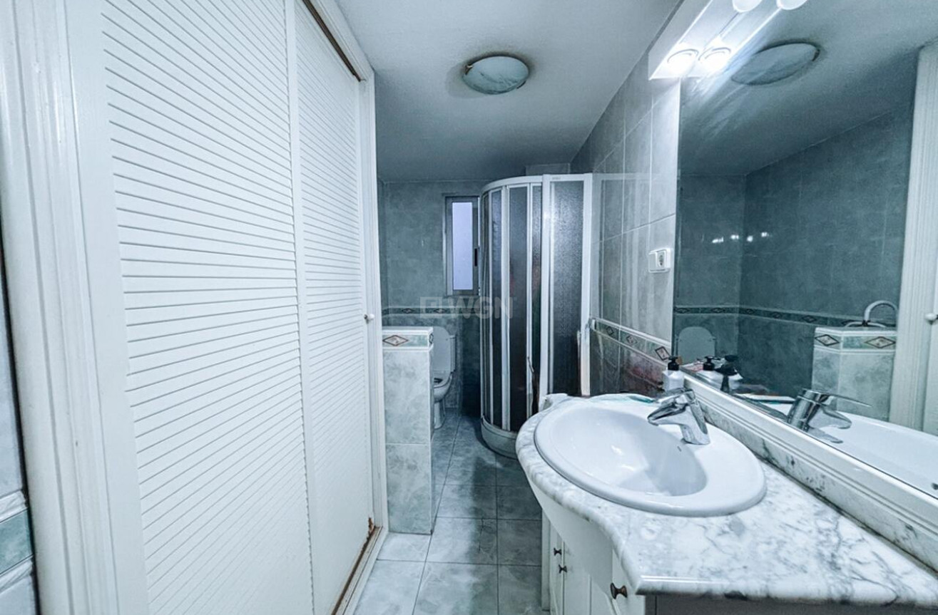 Odsprzedaż - Mieszkanie w bloku - Alicante - Costa Blanca