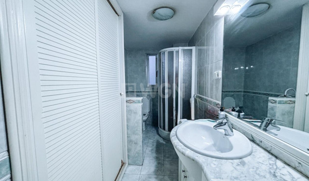 Odsprzedaż - Mieszkanie w bloku - Alicante - Costa Blanca