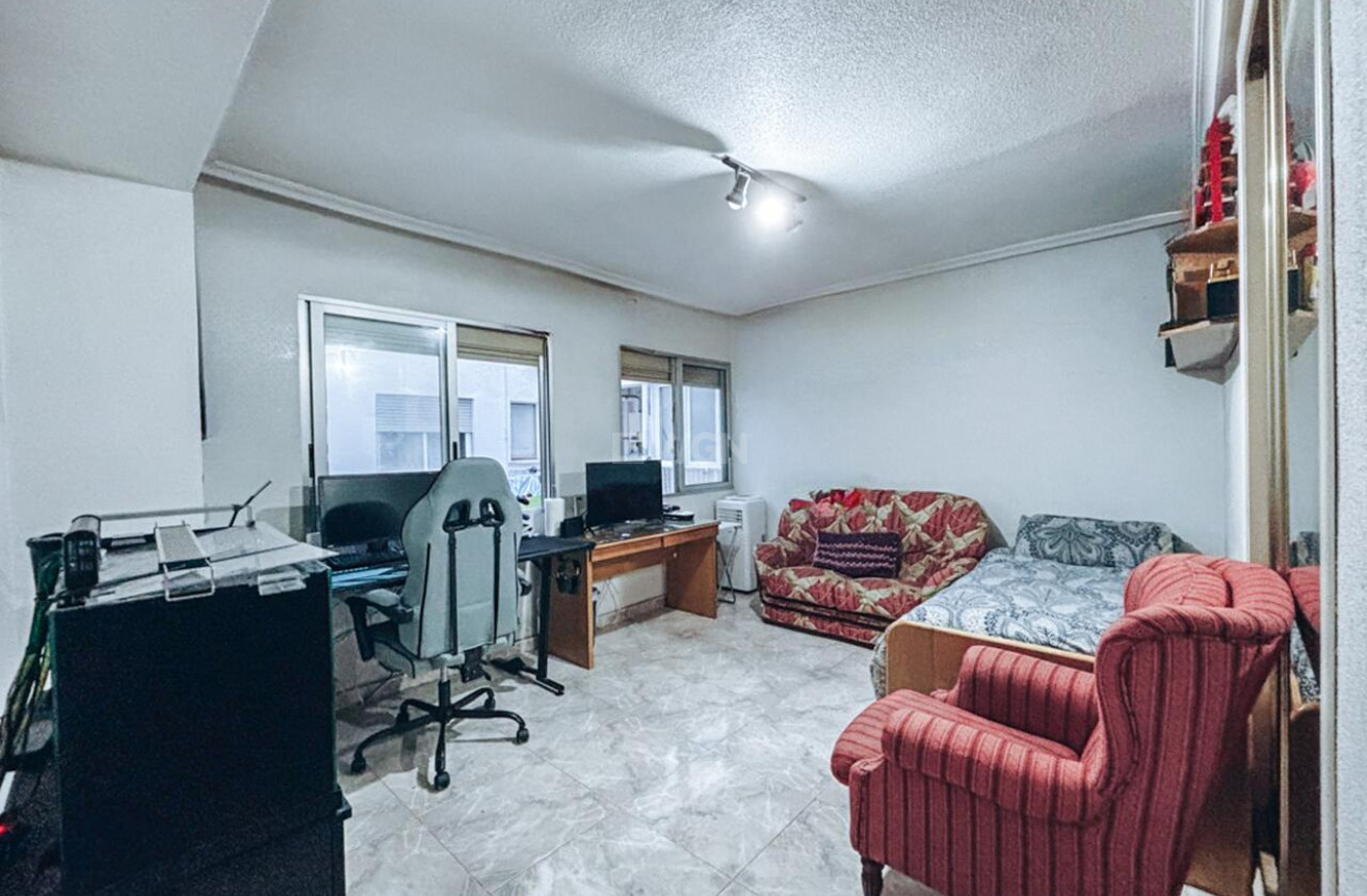 Odsprzedaż - Mieszkanie w bloku - Alicante - Costa Blanca