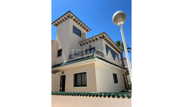 Odsprzedaż - Kamienica - Ciudad Quesada - Costa Blanca