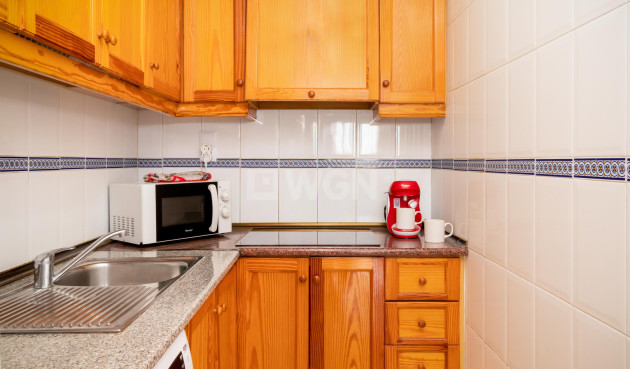 Resale - Apartment / flat - Torrevieja - Costa Blanca