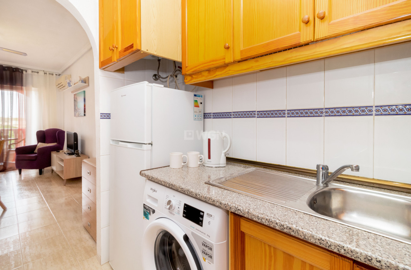 Resale - Apartment / flat - Torrevieja - Costa Blanca