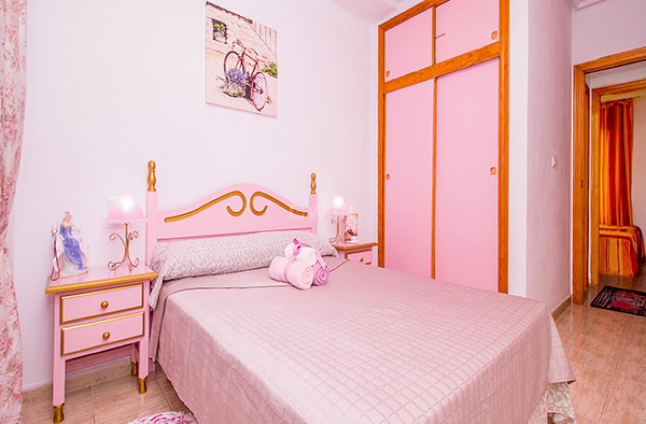 Resale - Apartment / flat - Torrevieja - Costa Blanca