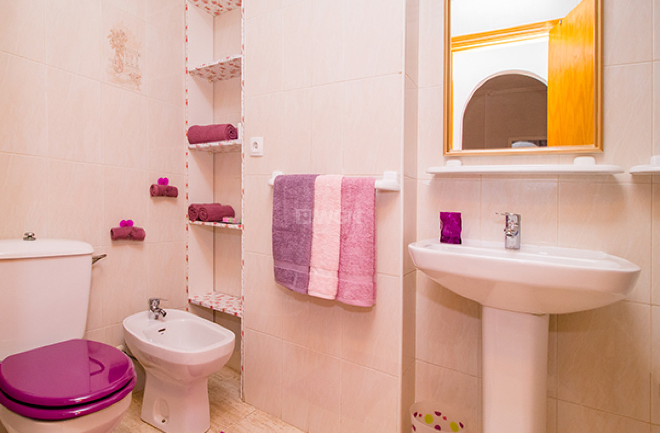 Resale - Apartment / flat - Torrevieja - Costa Blanca