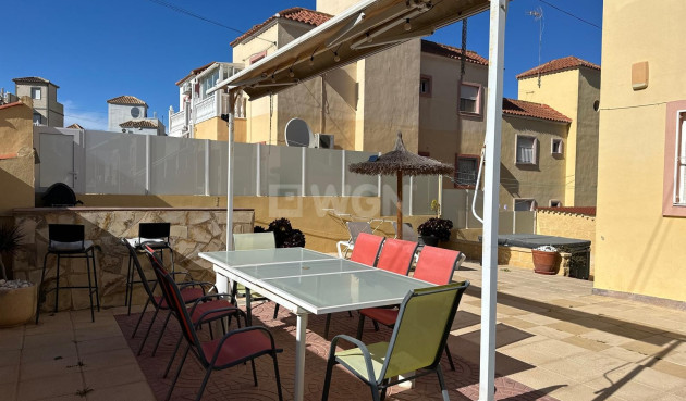 Odsprzedaż - Mieszkanie w bloku - San Miguel de Salinas - Inland