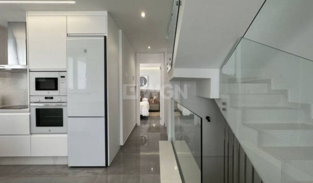 Resale - Villa - Torrevieja - Costa Blanca