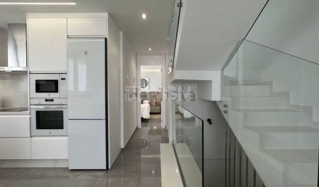 Resale - Villa - Torrevieja - Costa Blanca