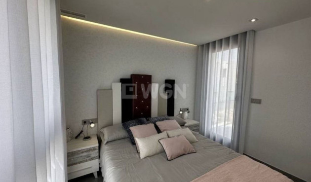 Resale - Villa - Torrevieja - Costa Blanca