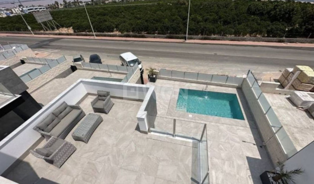 Resale - Villa - Torrevieja - Costa Blanca