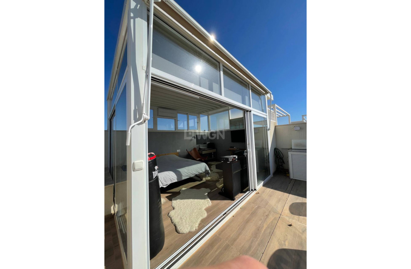 Resale - Apartment / flat - Orihuela Costa - Costa Blanca