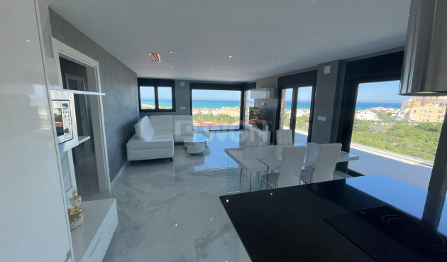 Odsprzedaż - Villa - La Mata - Costa Blanca