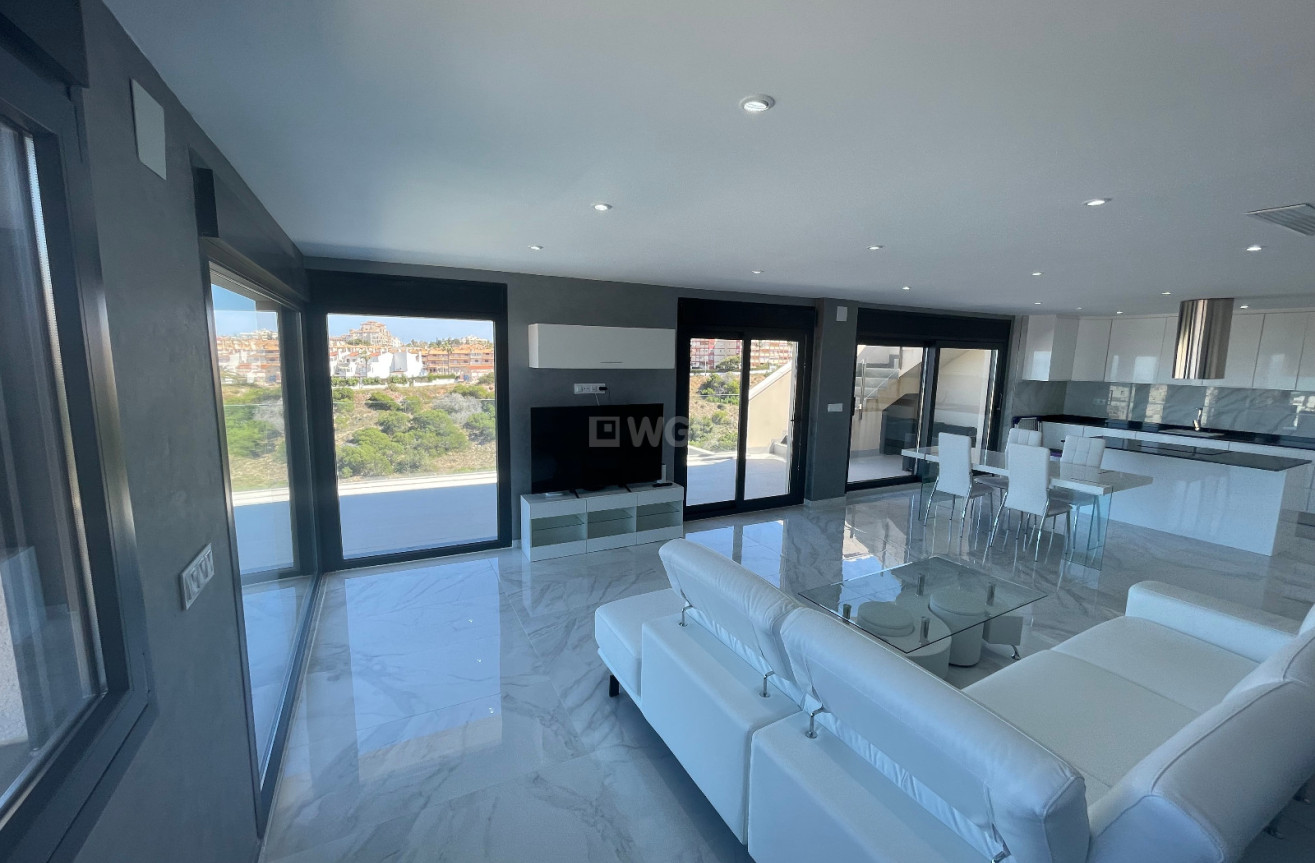 Odsprzedaż - Villa - La Mata - Costa Blanca