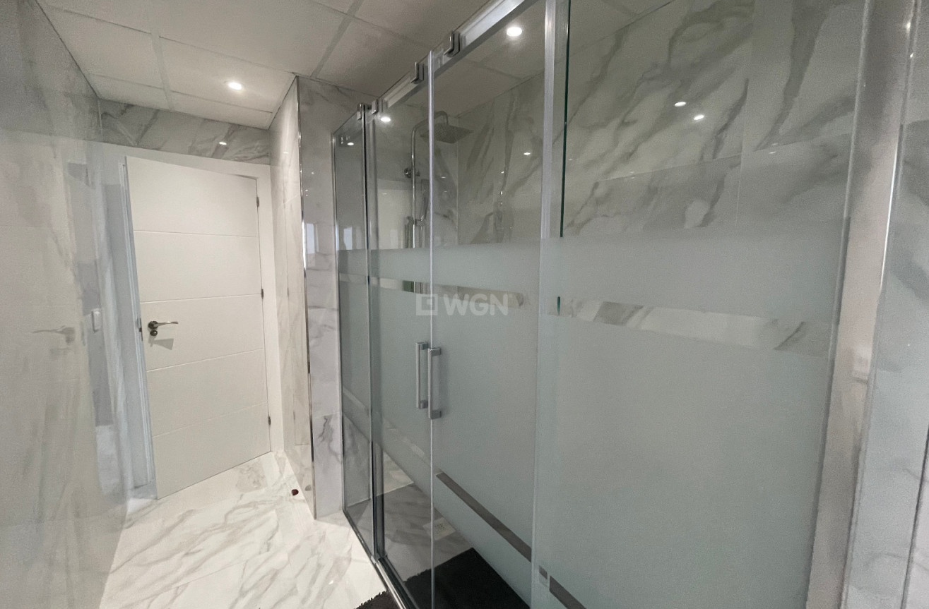 Odsprzedaż - Villa - La Mata - Costa Blanca