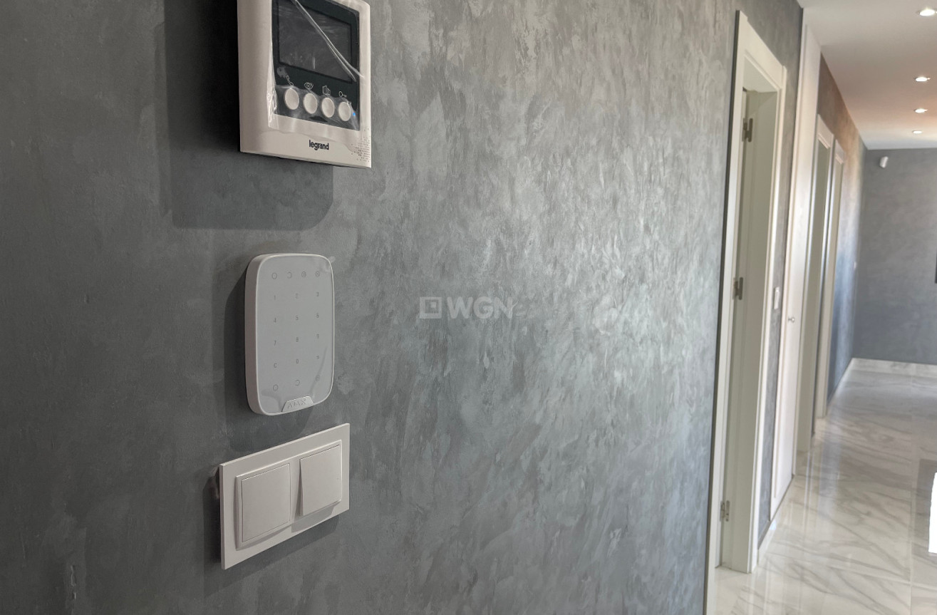 Odsprzedaż - Villa - La Mata - Costa Blanca