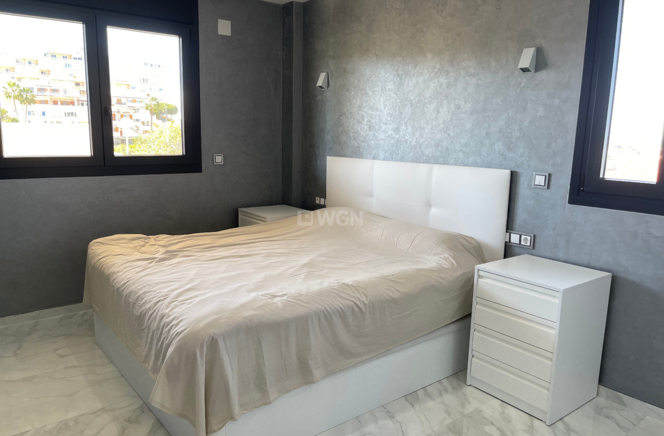 Odsprzedaż - Villa - La Mata - Costa Blanca