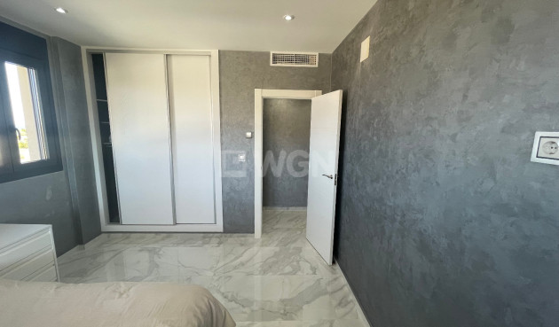 Odsprzedaż - Villa - La Mata - Costa Blanca