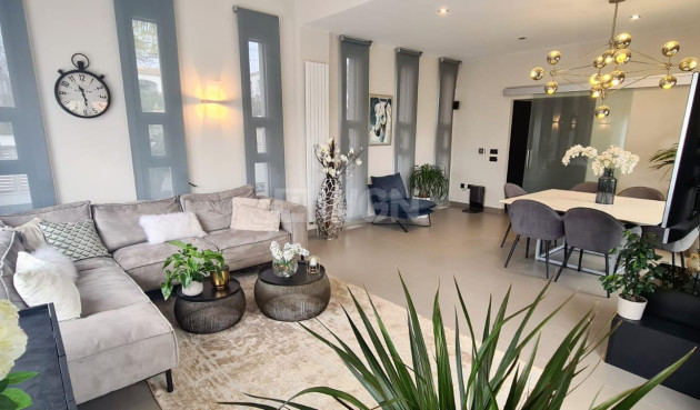 Odsprzedaż - Villa - Calpe - Costa Blanca