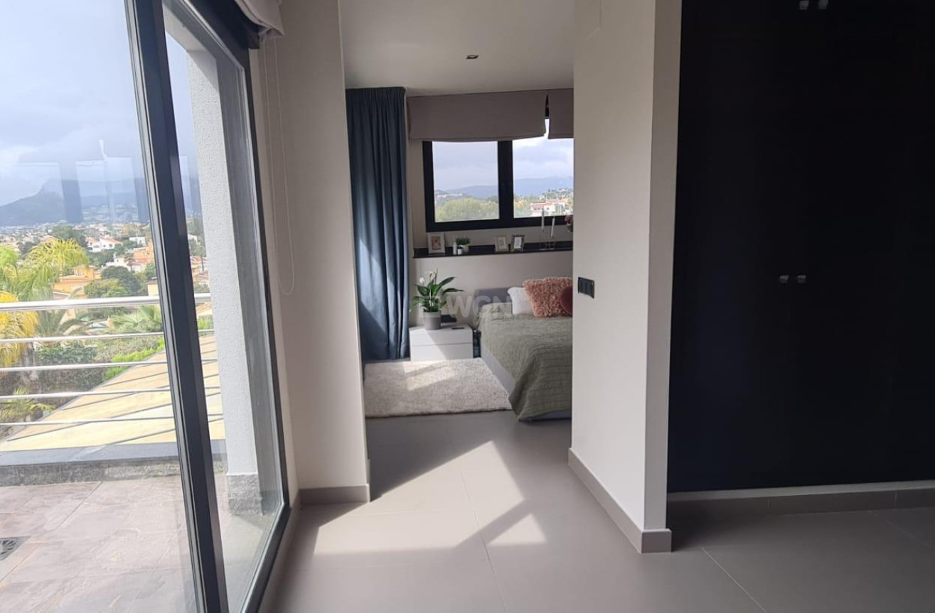 Odsprzedaż - Villa - Calpe - Costa Blanca