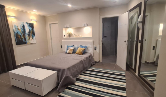 Odsprzedaż - Villa - Calpe - Costa Blanca