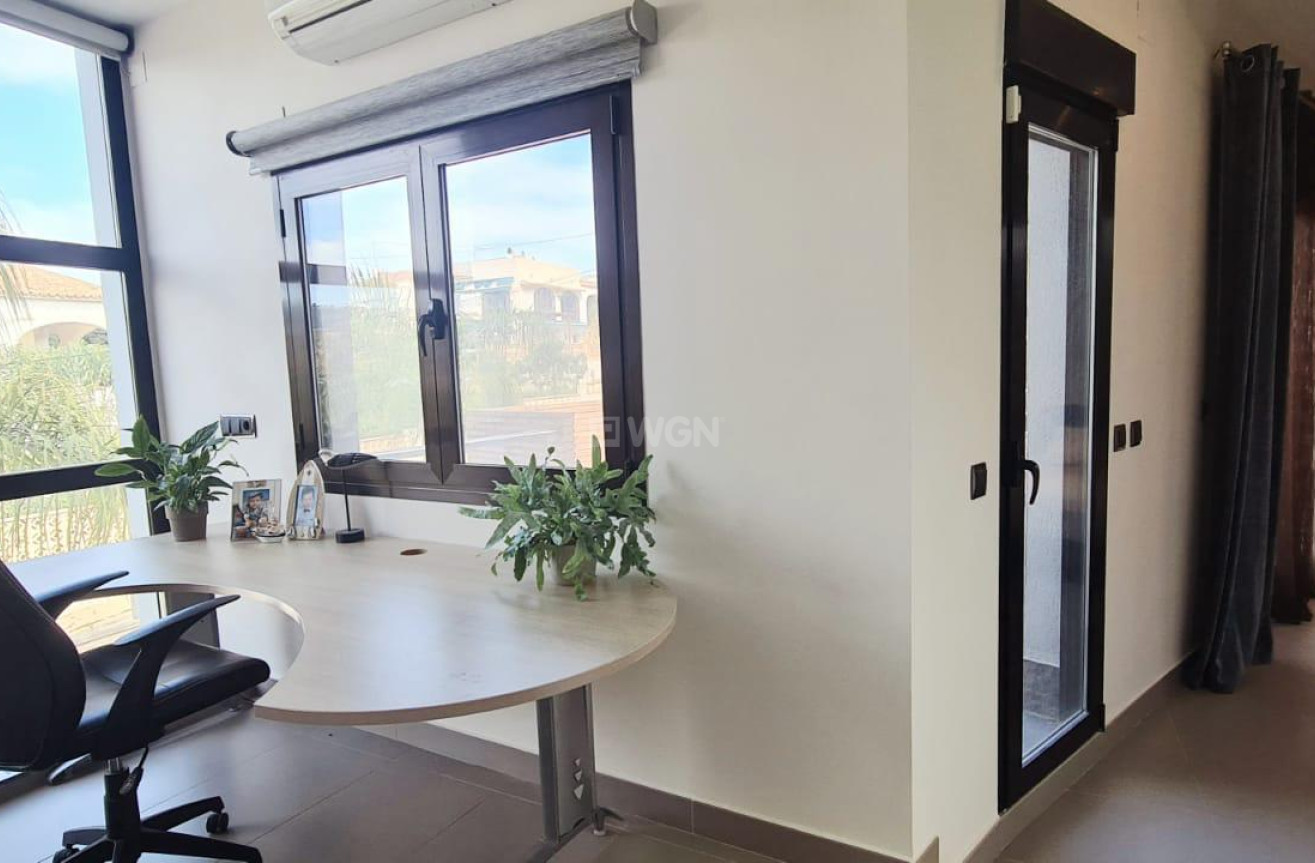 Odsprzedaż - Villa - Calpe - Costa Blanca