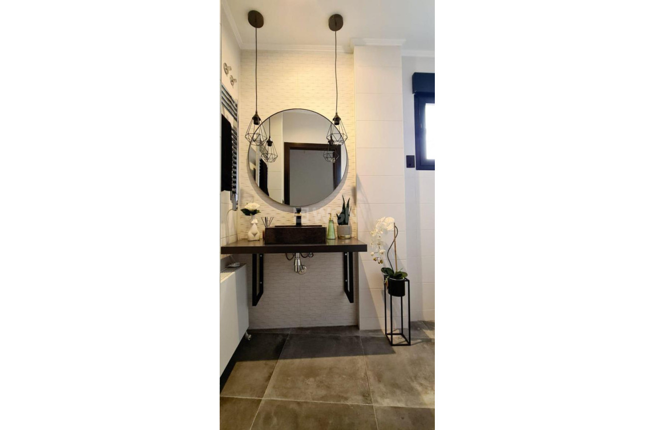 Odsprzedaż - Villa - Calpe - Costa Blanca