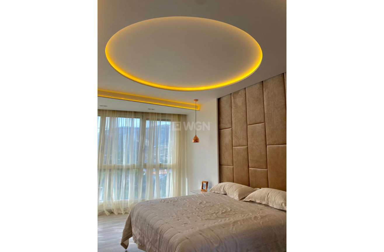 Odsprzedaż - Villa - El Campello - Costa Blanca