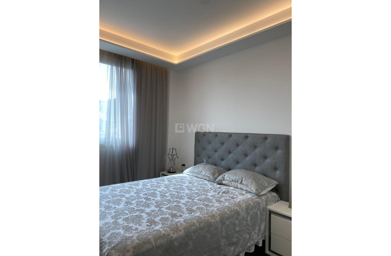 Odsprzedaż - Villa - El Campello - Costa Blanca