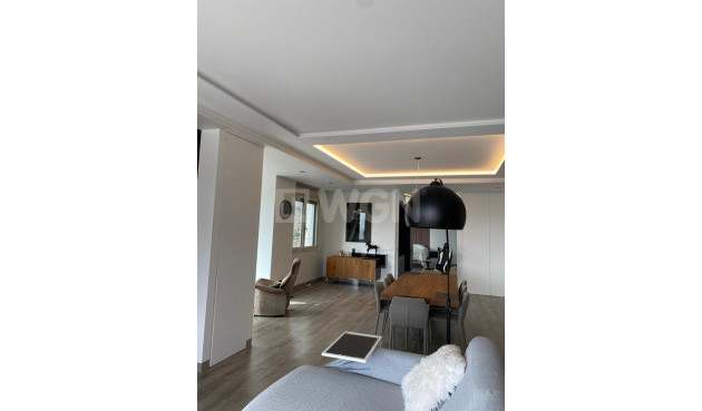 Odsprzedaż - Villa - El Campello - Costa Blanca