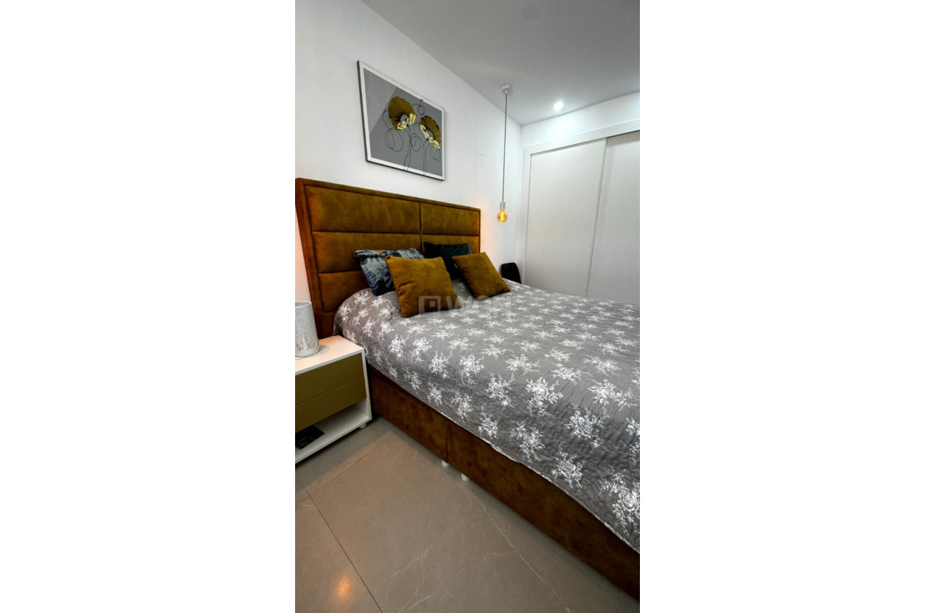 Resale - Apartment / flat - Benidorm - Costa Blanca