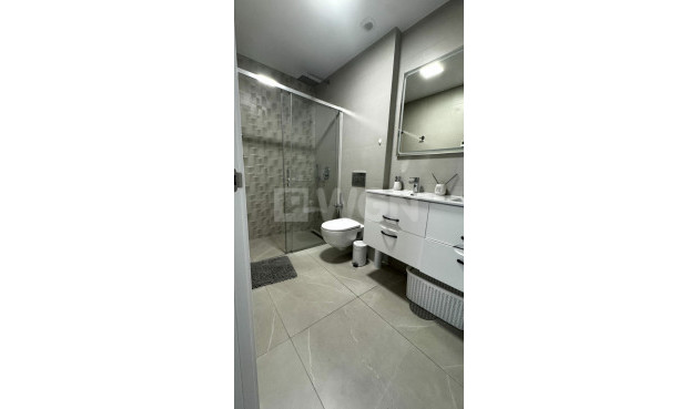 Resale - Apartment / flat - Benidorm - Costa Blanca