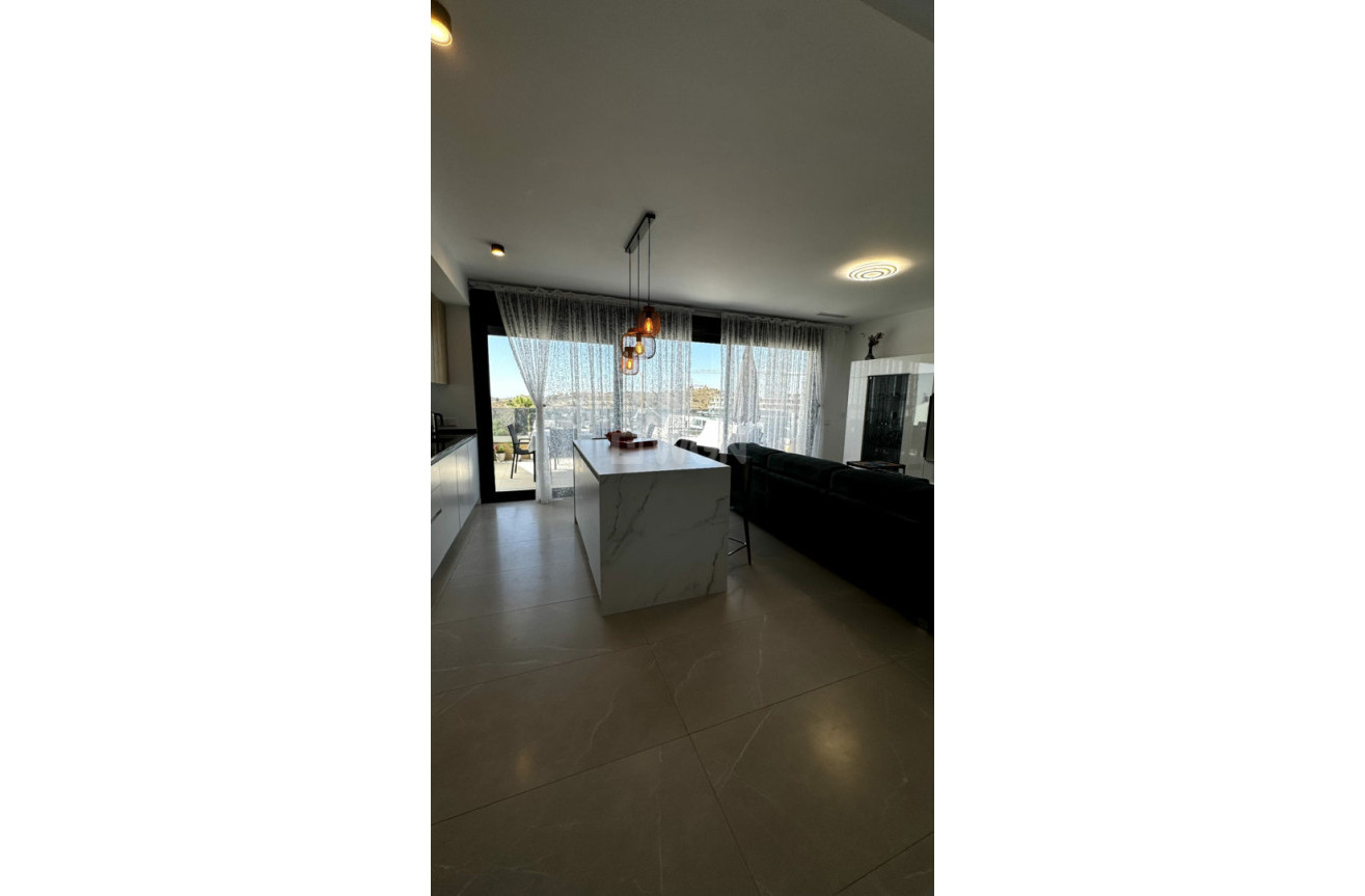 Resale - Apartment / flat - Benidorm - Costa Blanca