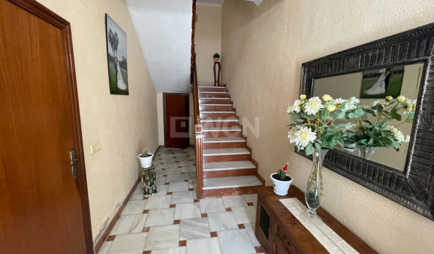 Odsprzedaż - Villa - San Miguel de Salinas - Inland