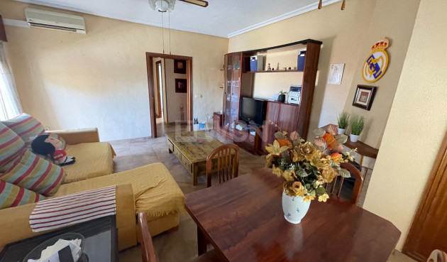 Odsprzedaż - Villa - San Miguel de Salinas - Inland