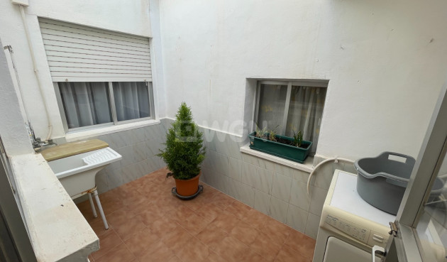 Odsprzedaż - Villa - San Miguel de Salinas - Inland