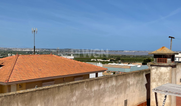 Odsprzedaż - Villa - San Miguel de Salinas - Inland