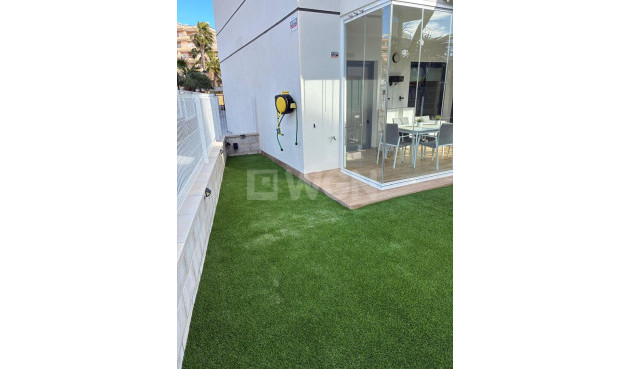 Odsprzedaż - Mieszkanie w bloku - Villamartin - Costa Blanca