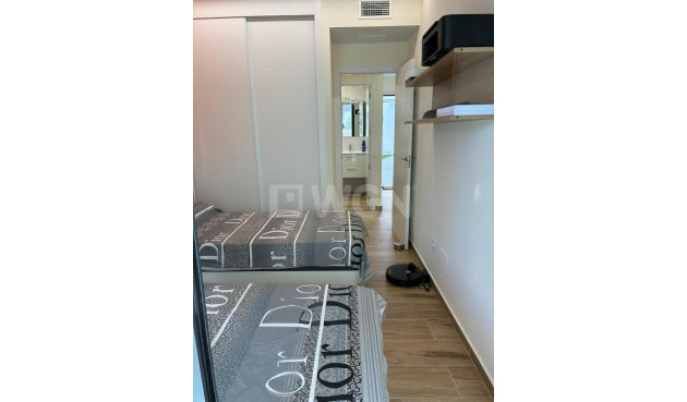 Odsprzedaż - Mieszkanie w bloku - Villamartin - Costa Blanca