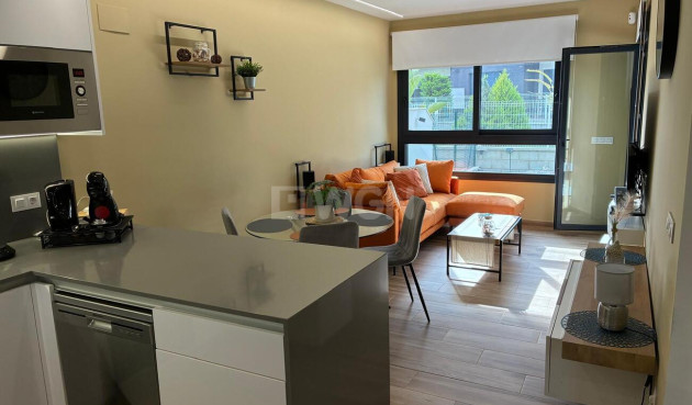 Odsprzedaż - Mieszkanie w bloku - Villamartin - Costa Blanca