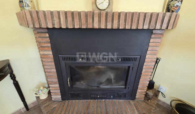 Odsprzedaż - Villa - Vinuela - Inland