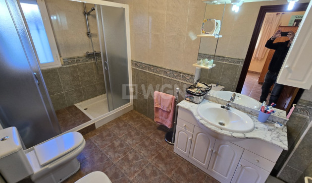 Odsprzedaż - Villa - Vinuela - Inland