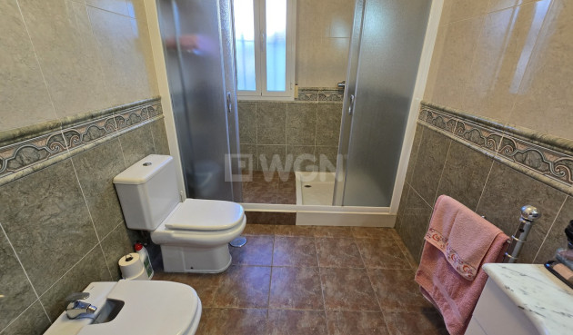 Odsprzedaż - Villa - Vinuela - Inland