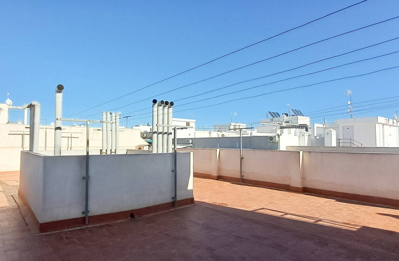 Reventa - Apartamento / piso - Torrevieja - Playa del Cura