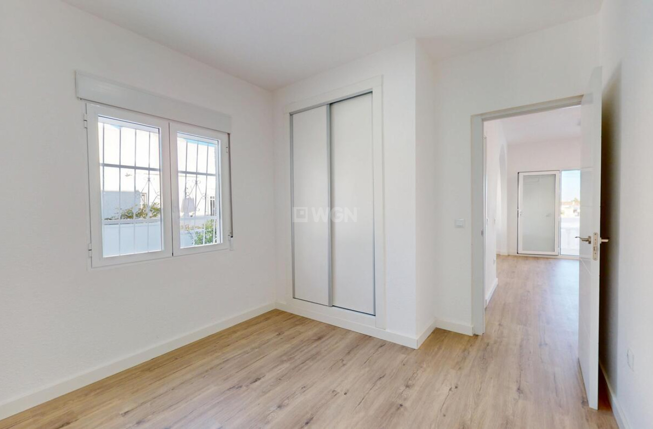 Resale - Bungalow - Orihuela Costa - Costa Blanca