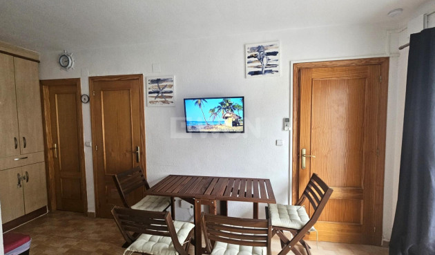Odsprzedaż - Bungalow - Torrevieja - Los Balcones