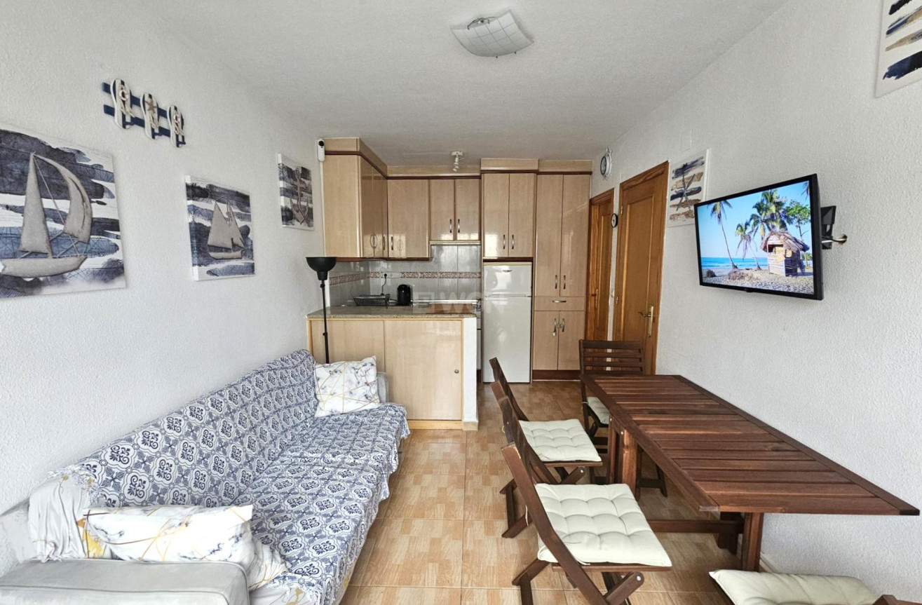 Odsprzedaż - Bungalow - Torrevieja - Los Balcones