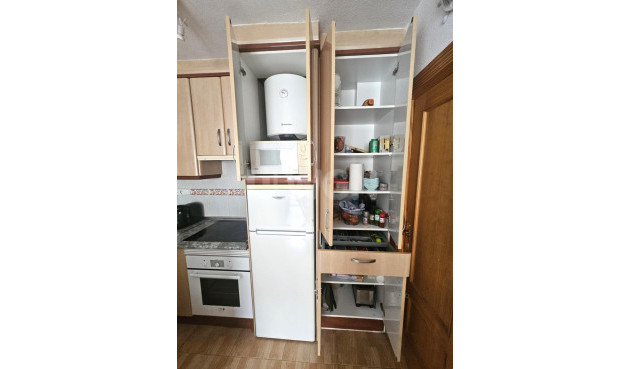 Odsprzedaż - Bungalow - Torrevieja - Los Balcones