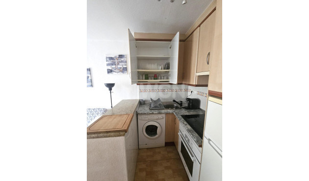 Odsprzedaż - Bungalow - Torrevieja - Los Balcones