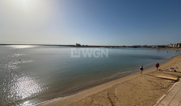 Odsprzedaż - Daszek - Torrevieja - Acequion