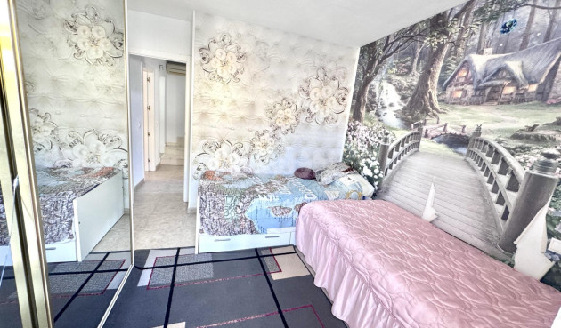 Odsprzedaż - Kamienica - Orihuela Costa - Playa Flamenca