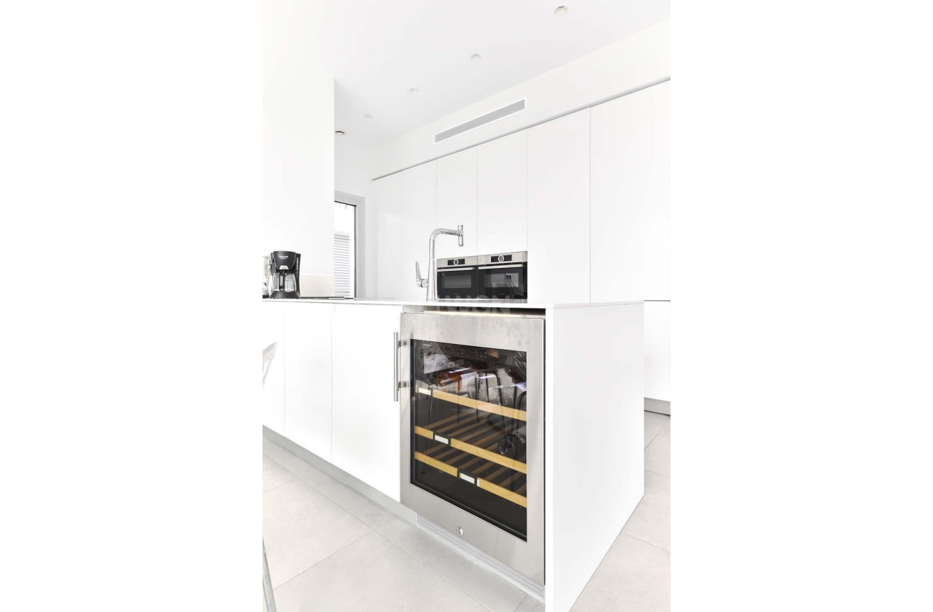 Odsprzedaż - Villa - Orihuela - Las Colinas Golf